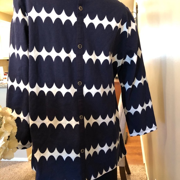 Talbots blue&white print top quarter sleeve size M - Picture 2 of 3